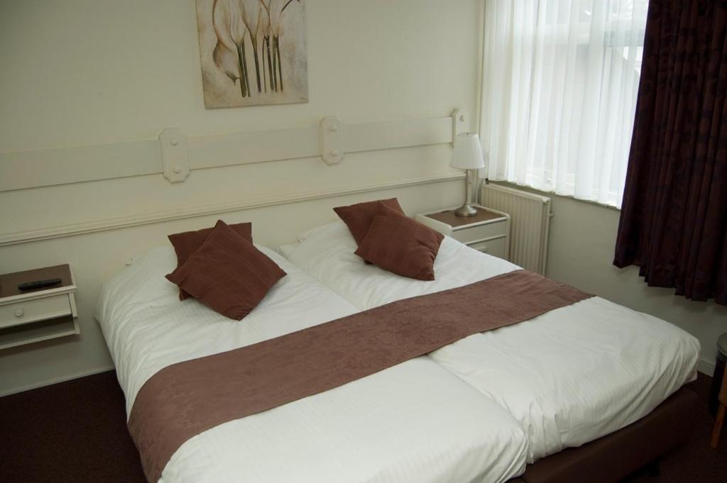 De Wolfshoeve Hotel Schoonebeek Стая снимка